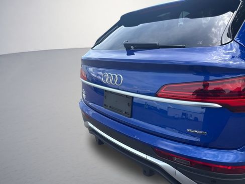 Used 2021 Audi Q5 Prestige w/ Prestige Package AWD/4WD image 40