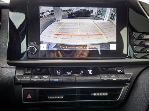 Used 2025 Toyota Camry LE FWD image 41