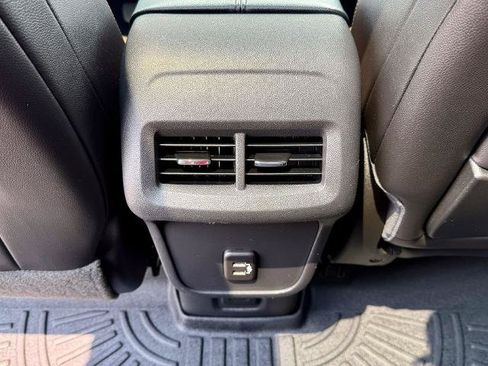 Used 2021 GMC Terrain SLT w/ Infotainment Package II AWD/4WD image 35