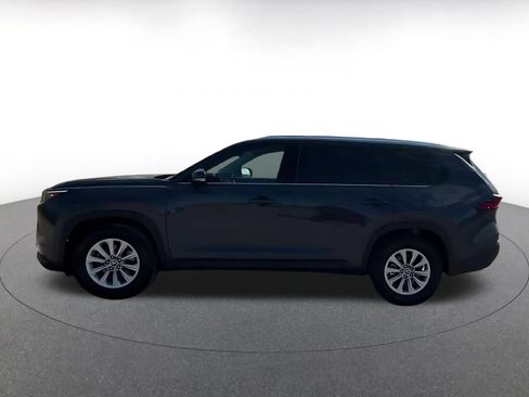 Used 2025 Toyota Grand Highlander FWD image 7