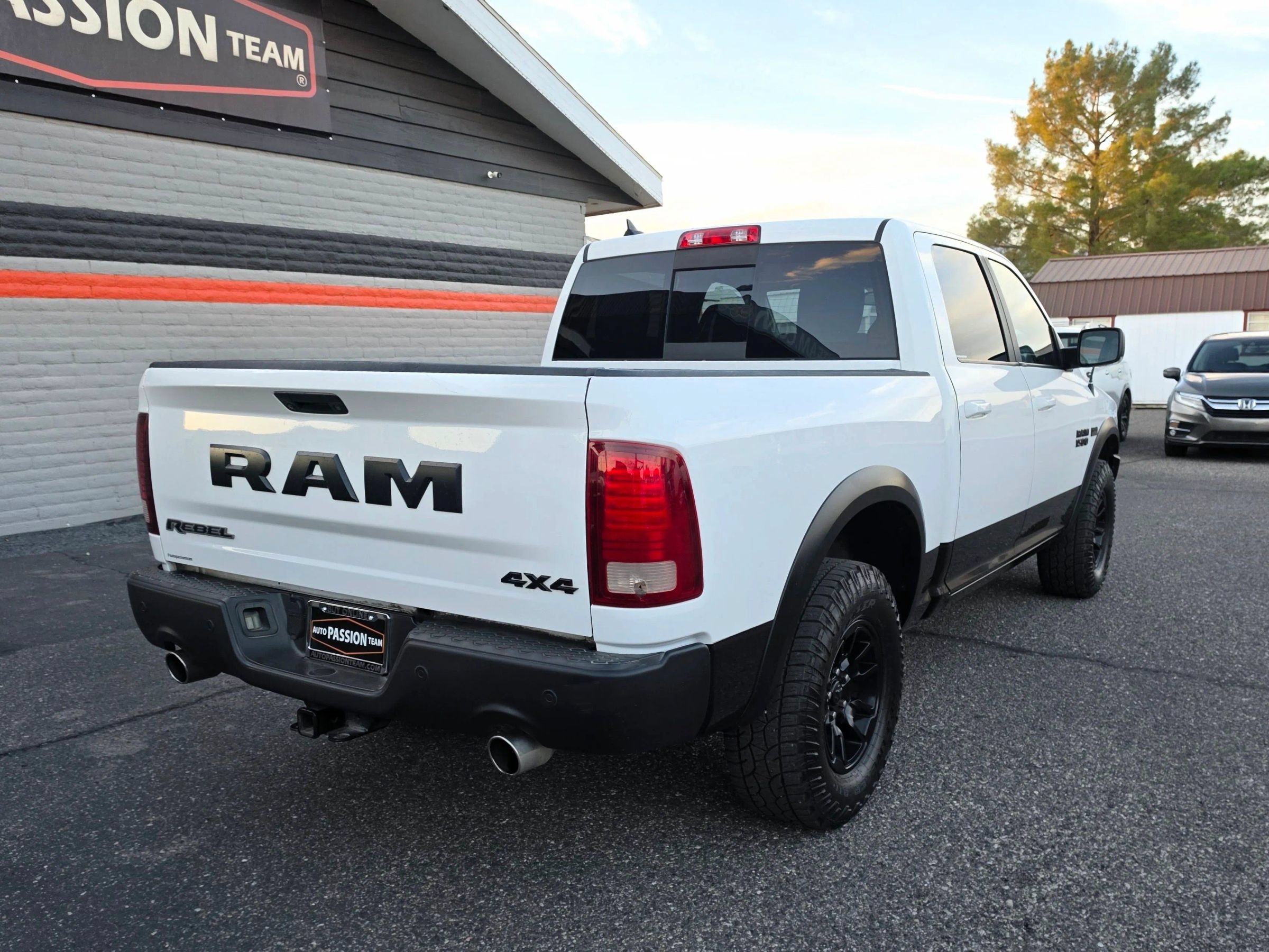 Used 2018 RAM 1500 Rebel w/ Luxury Group AWD/4WD image 5