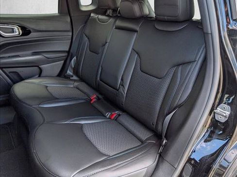 New 2026 Jeep Compass Latitude AWD/4WD image 14