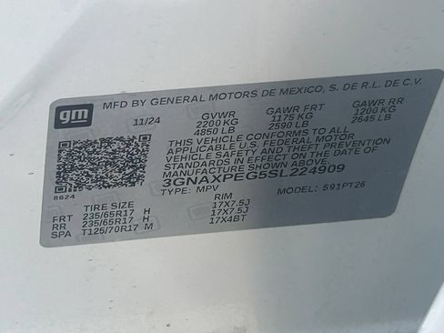 Used 2025 Chevrolet Equinox LT w/ Convenience Package II AWD/4WD image 32