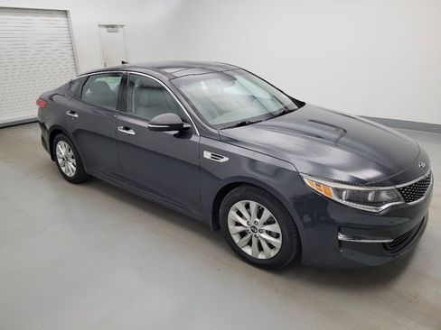 Used 2016 Kia Optima EX w/ Premium Package FWD image 11