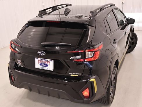 Used 2024 Subaru Crosstrek 2.5i Sport AWD/4WD image 35