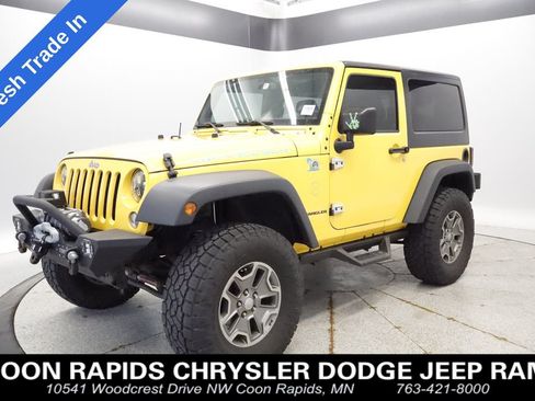 Used 2015 Jeep Wrangler Rubicon w/ Power Convenience Group AWD/4WD image 1