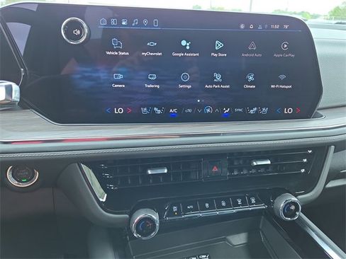 New 2026 Chevrolet Suburban Premier w/ Sun And Tow Package image 23