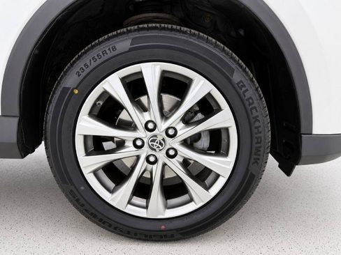 Used 2017 Toyota RAV4 Limited AWD/4WD image 33