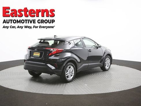 Used 2021 Toyota C-HR LE FWD image 39