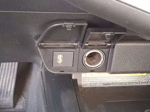 Certified 2020 Toyota Camry XSE image 24