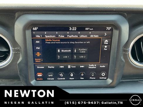 Used 2023 Jeep Wrangler Unlimited Sahara w/ Cold Weather Group AWD/4WD image 24