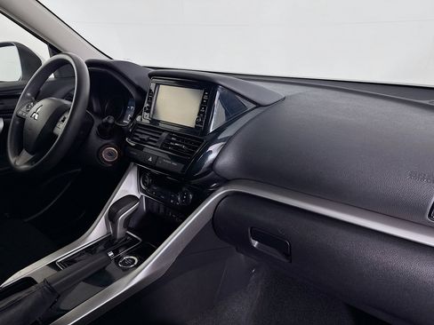 Used 2022 Mitsubishi Eclipse Cross ES AWD/4WD image 28