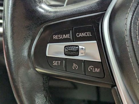 Used 2022 BMW X6 xDrive40i w/ Executive Package AWD/4WD image 21