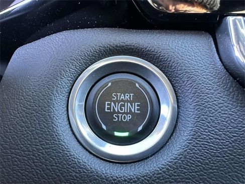 Certified 2023 Chevrolet Colorado LT w/ LT Convenience Package III image 31