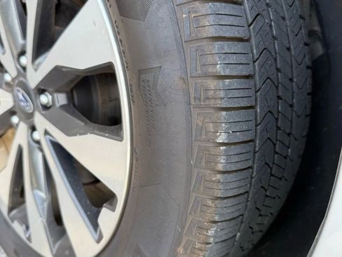 Used 2016 Subaru Outback 3.6R Limited image 14