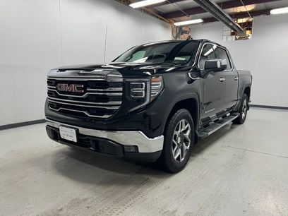 Certified 2022 GMC Sierra 1500 SLT w/ SLT Premium Package