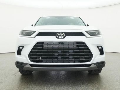 New 2026 Toyota Grand Highlander FWD