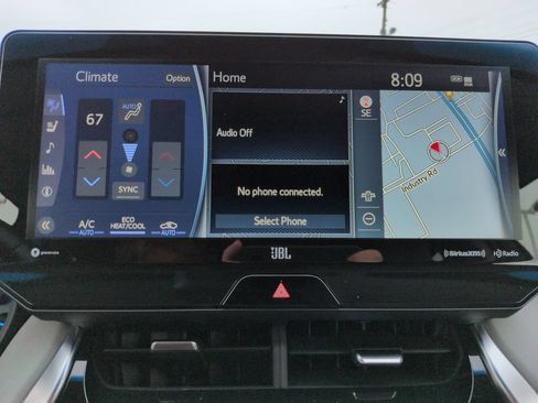 Certified 2022 Toyota Venza Limited w/ Advanced Technology Package AWD/4WD image 19