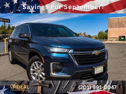 Used 2022 Chevrolet Traverse LS