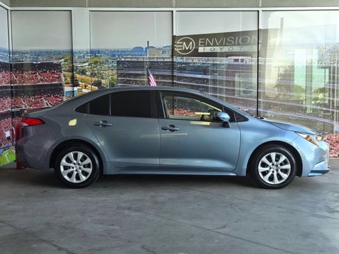 Certified 2024 Toyota Corolla LE FWD image 4