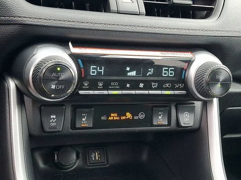 Used 2025 Toyota RAV4 XLE w/ Convenience Package AWD/4WD image 20