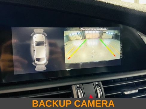 Used 2019 Alfa Romeo Giulia Ti RWD image 7