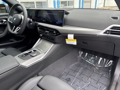 Used 2026 BMW 230i Coupe w/ Premium Package RWD image 23