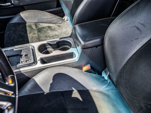 Used 2012 Dodge Challenger SRT8 w/ Premium Sound Group image 86