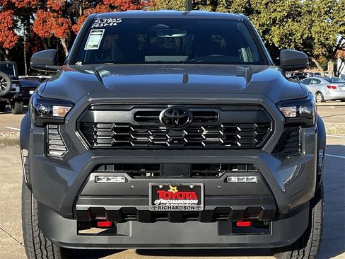 New 2026 Toyota Tacoma TRD Off-Road image 7