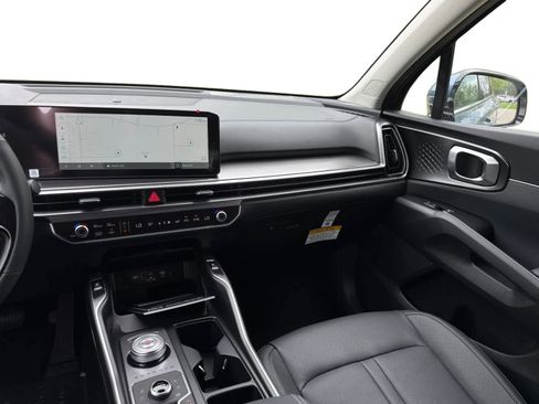 New 2026 Kia Sorento EX AWD/4WD image 19