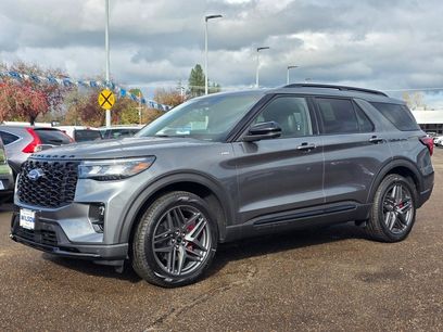 New 2026 Ford Explorer ST-Line w/ ST-Line Street Pack
