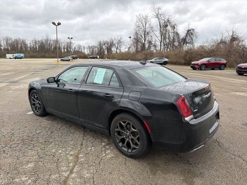 Used 2018 Chrysler 300 S w/ Safetytec Plus Group image 5