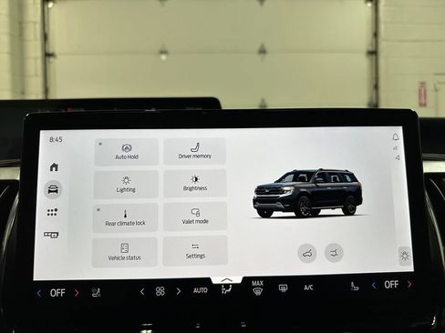 Used 2025 Ford Expedition Max Platinum w/ Stealth Performance Package AWD/4WD image 35