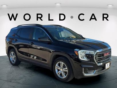 Used 2022 GMC Terrain SLE w/ Driver Convenience Package
