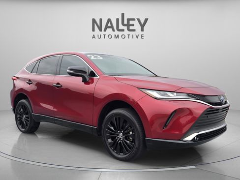 Used 2023 Toyota Venza Nightshade image 6