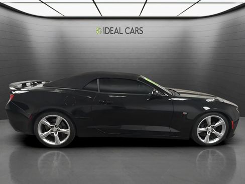 Used 2018 Chevrolet Camaro SS RWD image 4