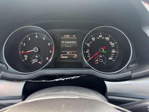 Used 2017 Volkswagen Passat 1.8T S FWD image 16