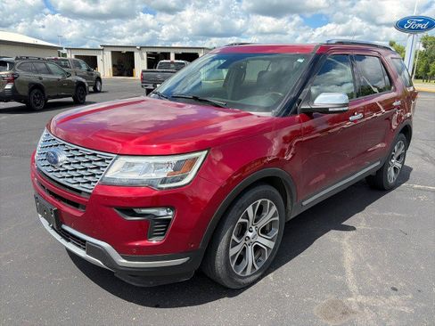 Used 2019 Ford Explorer Platinum AWD/4WD image 1