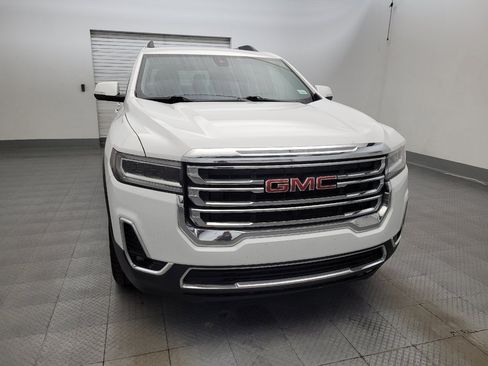 Used 2023 GMC Acadia SLT FWD image 14