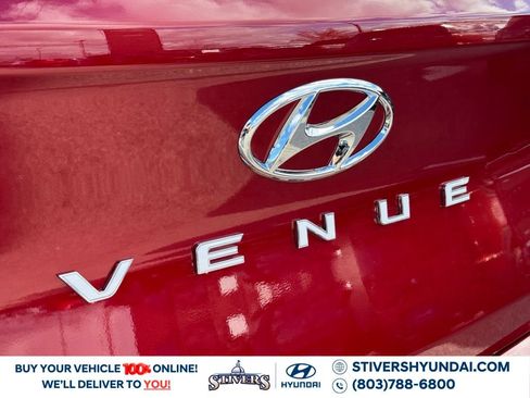 Certified 2026 Hyundai Venue SEL FWD image 13