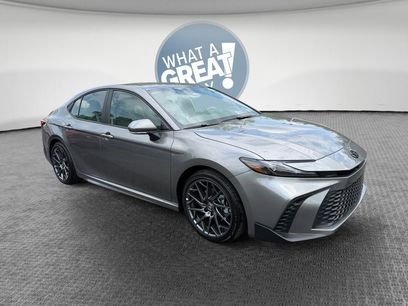 Used 2026 Toyota Camry SE w/ Convenience Package
