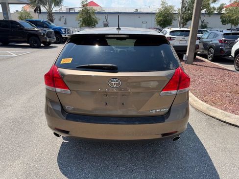 Used 2012 Toyota Venza Limited AWD/4WD image 6