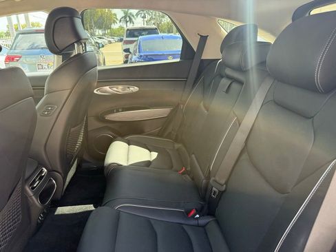 Used 2025 Genesis GV70 2.5T w/ Advanced Package image 14