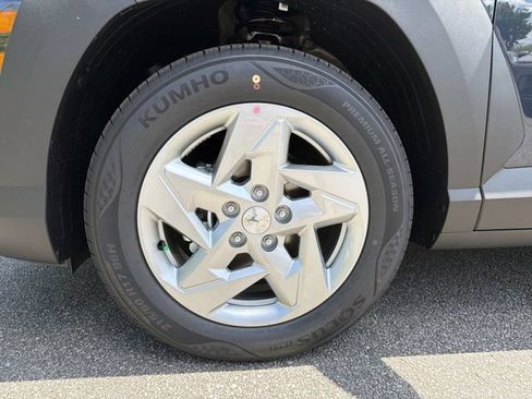 New 2026 Hyundai Kona SE FWD image 12