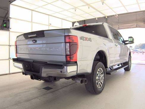 Used 2022 Ford F350 Lariat AWD/4WD image 2