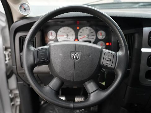 Used 2004 Dodge Ram 1500 Truck 2WD Regular Cab image 13