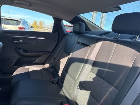 Used 2019 Chevrolet Impala LT image 59