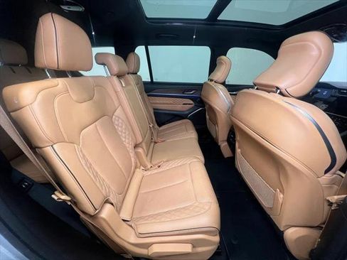 Certified 2022 Jeep Grand Cherokee L Summit w/ Advanced Protech Group IV image 10