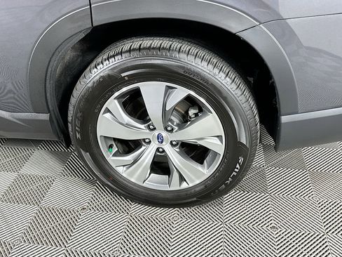 Certified 2024 Subaru Ascent Premium w/ Convenience Package image 39