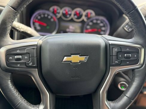 Used 2021 Chevrolet Silverado 1500 LT w/ Bed Protection Package RWD image 23